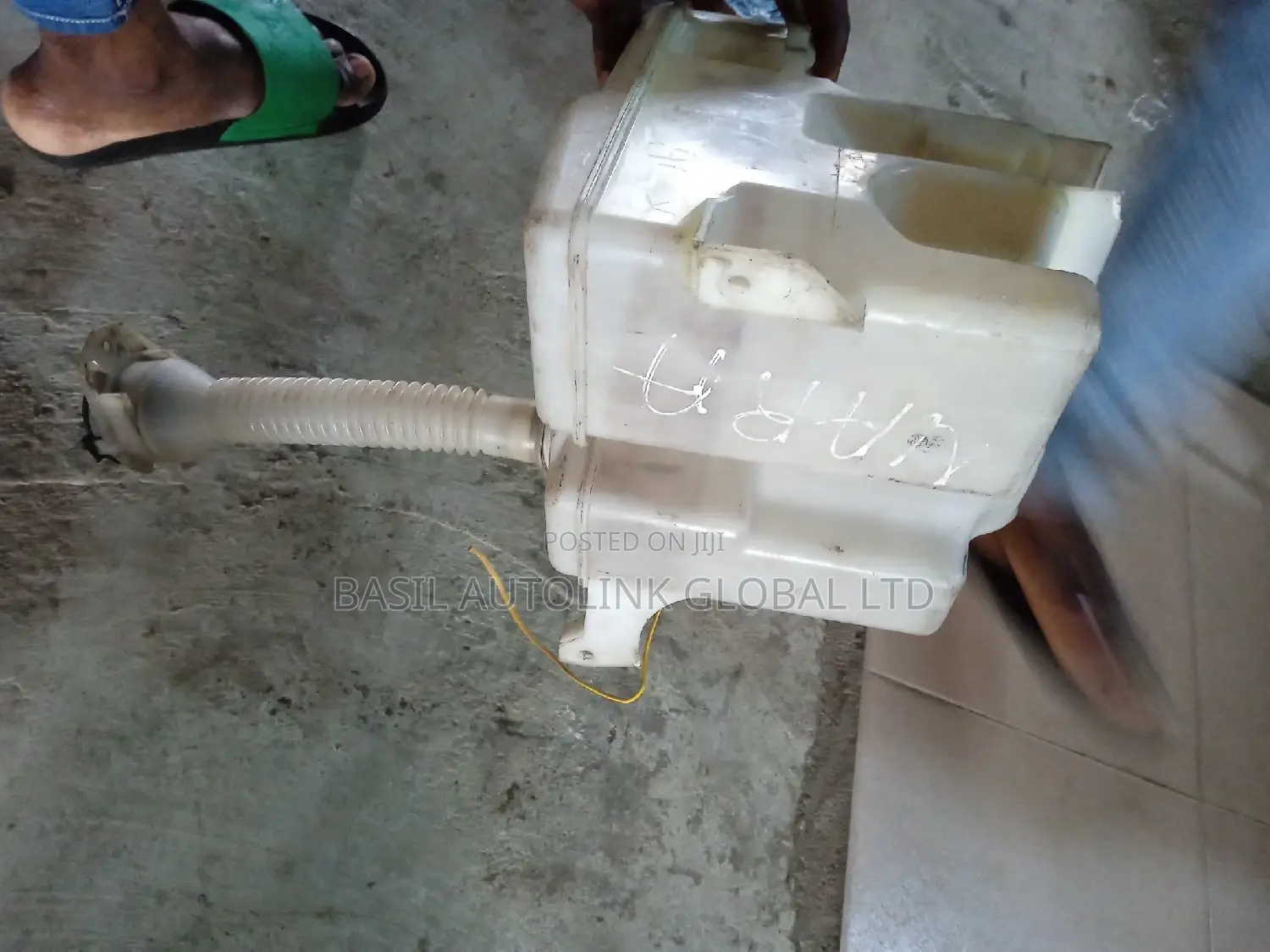 Water Can RAV4