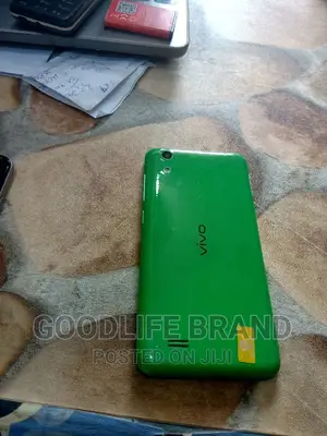 Vivo Y21 64 GB