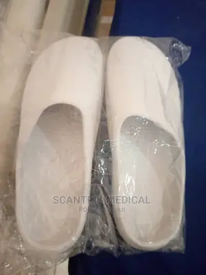 Comfortable Medical Clogs Surgical