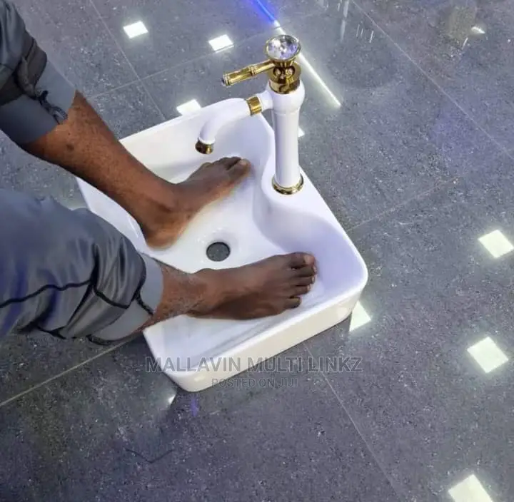 Ceramic Pedicure Bowl