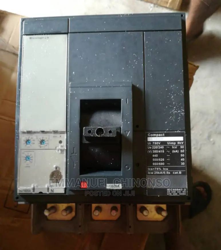 1600A 4pole Breaker