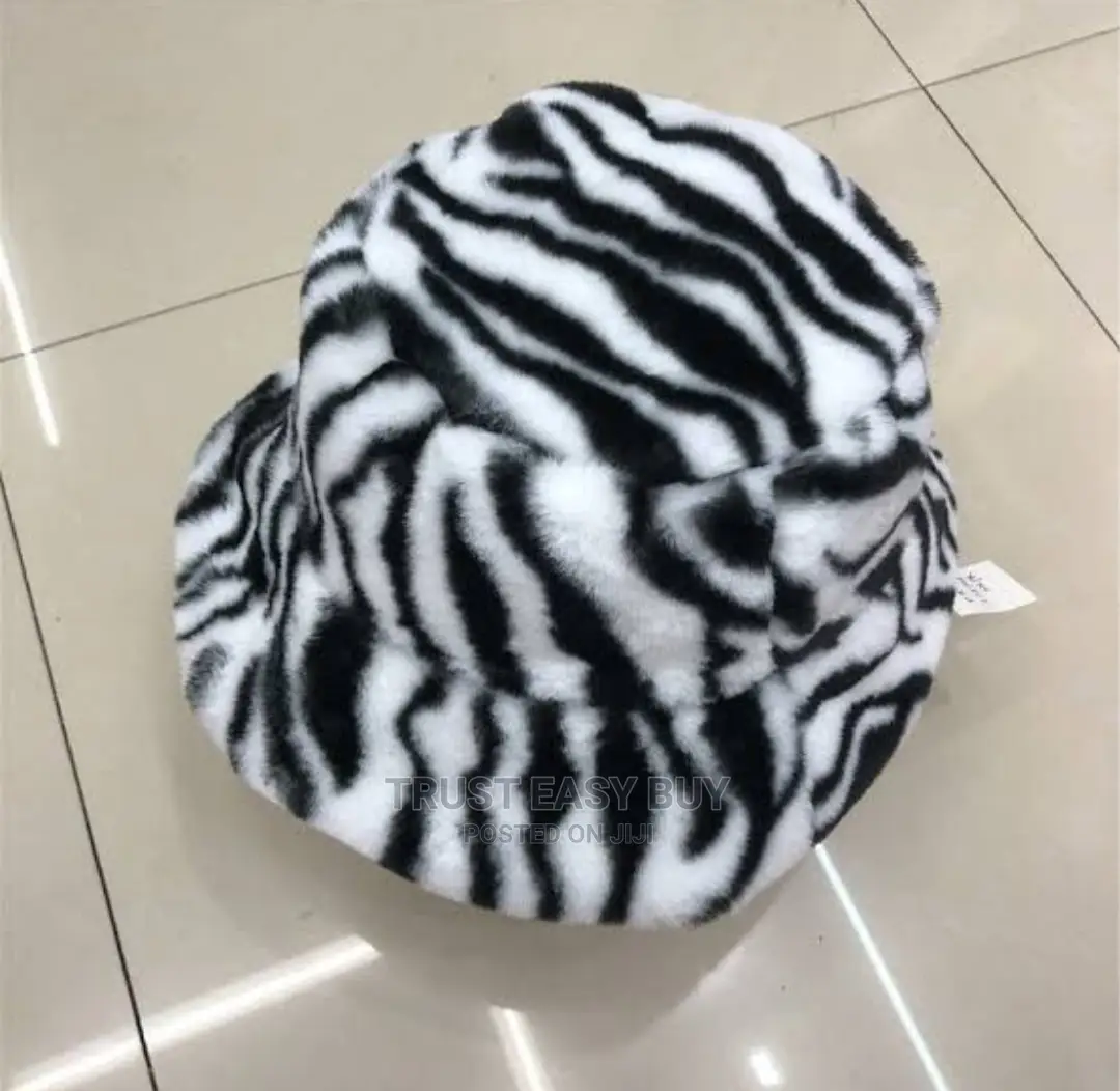 Bucket Hat