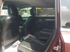 Toyota Highlander XLE V6 4x2 (3.5L 6cyl 6A) 2016 Red