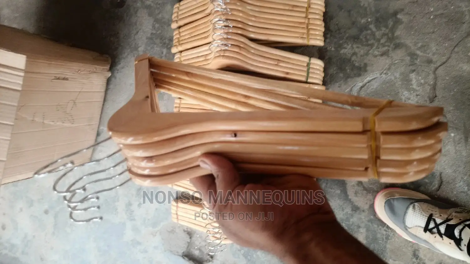 Wooden Clips Hnagers Packs