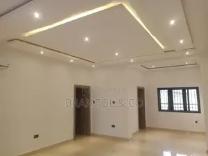 3bdrm Block of Flats in Plus Bq, Jahi for rent