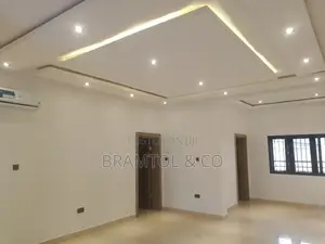 3bdrm Block of Flats in Plus Bq, Jahi for rent