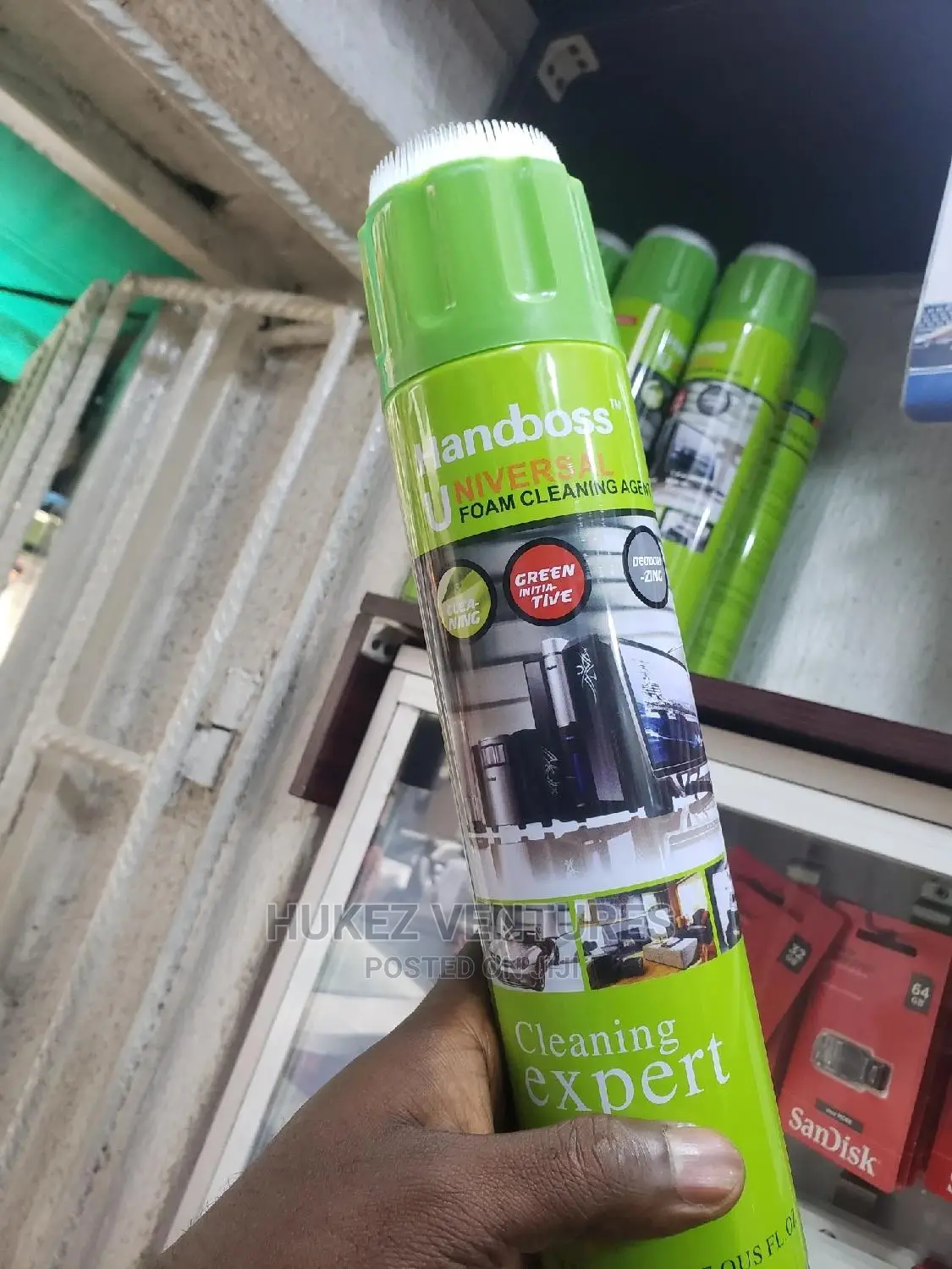 Handboss Universal Foam Cleaning Agent