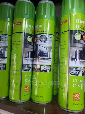 Handboss Universal Foam Cleaning Agent