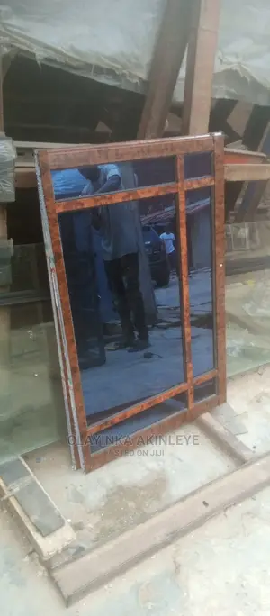 Formker Colour Sliding