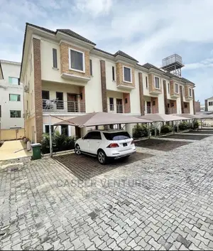 Photo - 4bdrm Shared Apartment in Chevron for rent