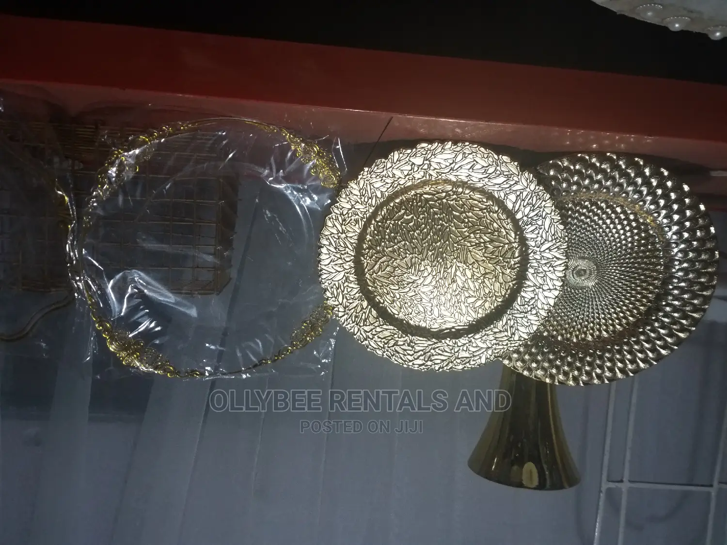 Charger Plates Available for Rent