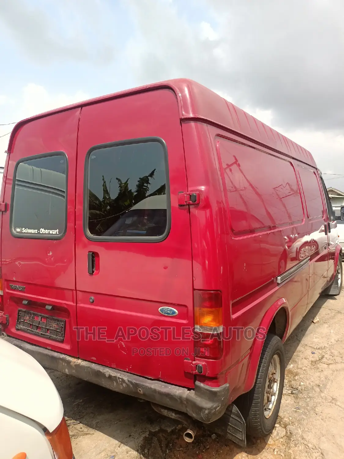 Ford Transit 2002 Red