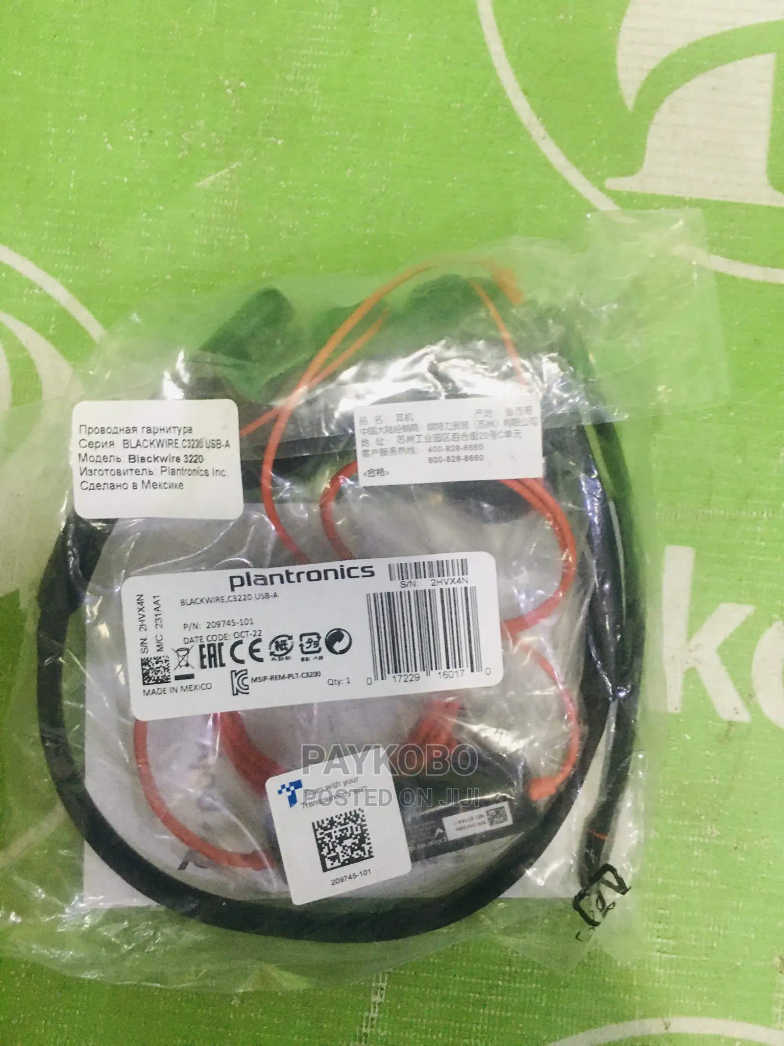 Plantronics Blackwire C3220 Wired Dual-Ear USB-A Headset