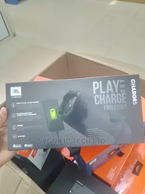 JBL Charge 5 Speaker