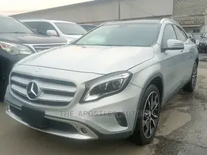 Mercedes-Benz GLA-Class 2015 Silver