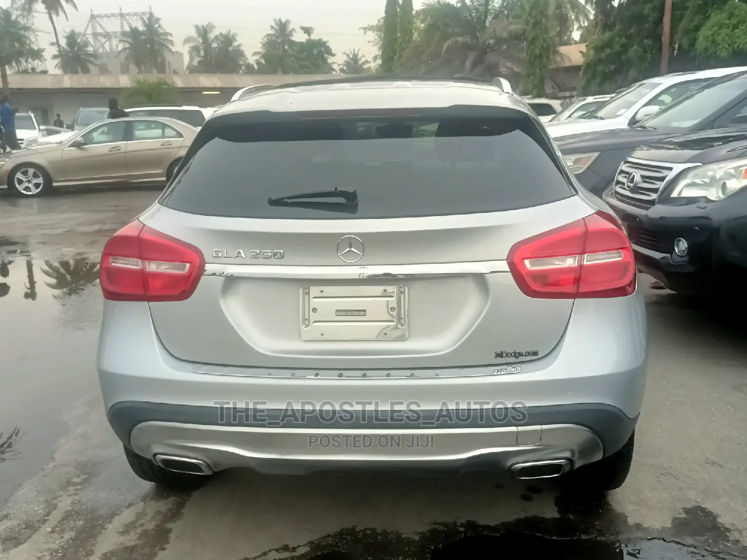 Mercedes-Benz GLA-Class 2015 Silver