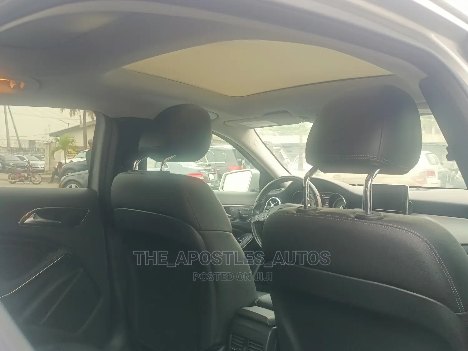 Mercedes-Benz GLA-Class 2015 Silver