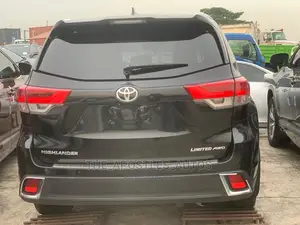 Toyota Highlander 2017 Black