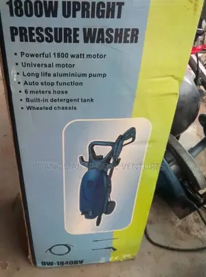 Challenge Xtreme Upright Pressure Washer With Soap Tank