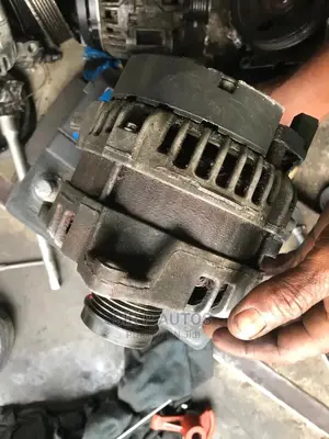 Direct Tokunbo Mercedes Benz Alternator