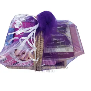 Christmas Gift Hamper HTS010
