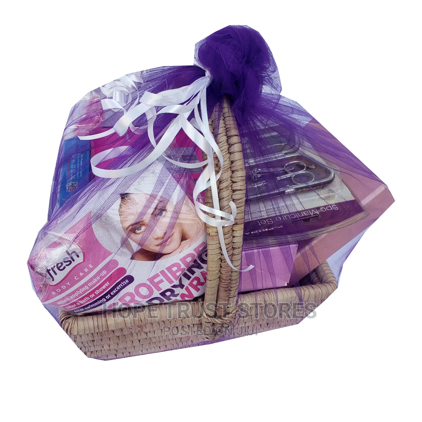 Christmas Gift Hamper HTS010