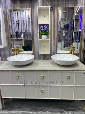 Double England Executive Cabinets
