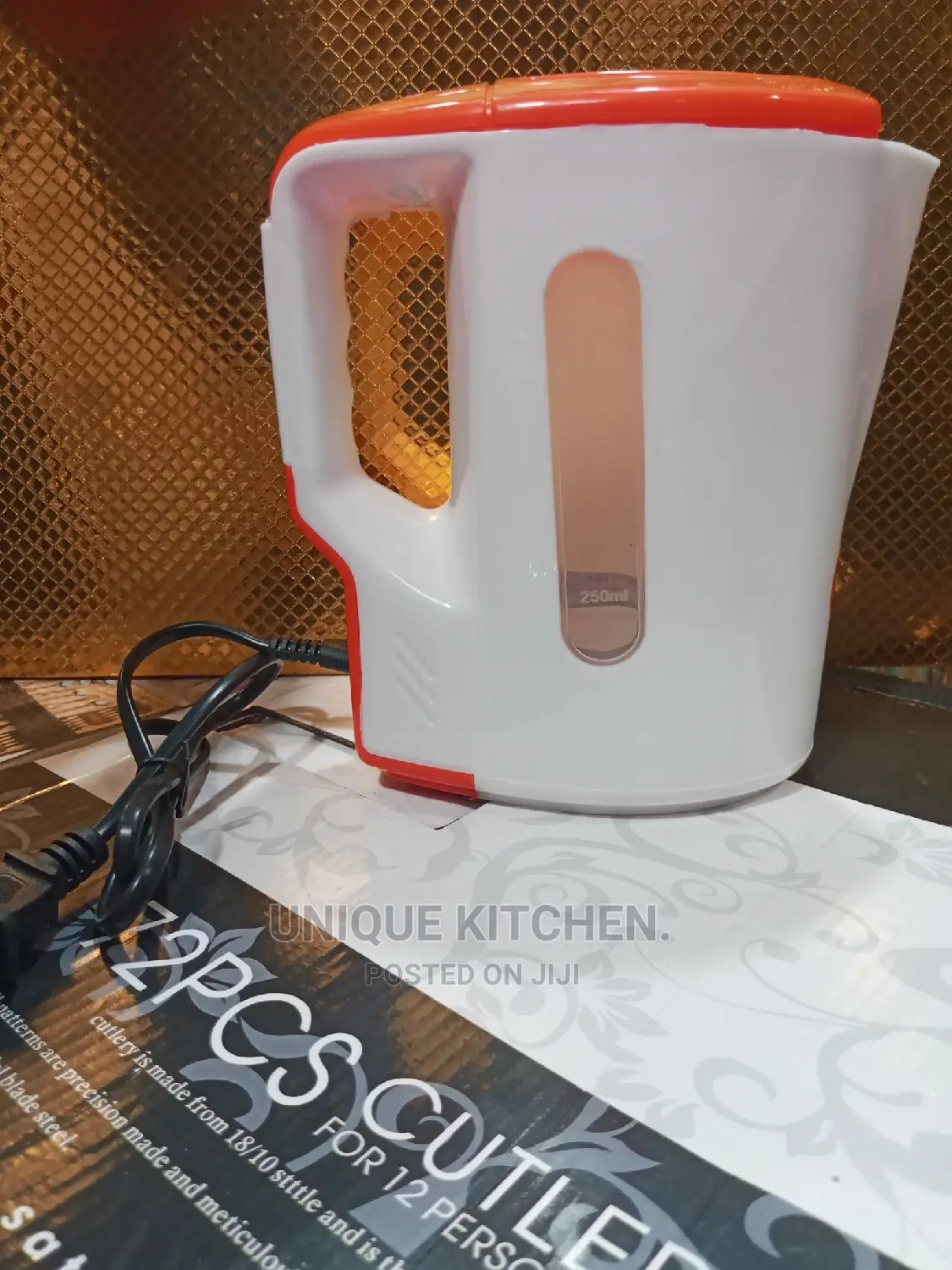 Plastic Electric Kettle/Jug