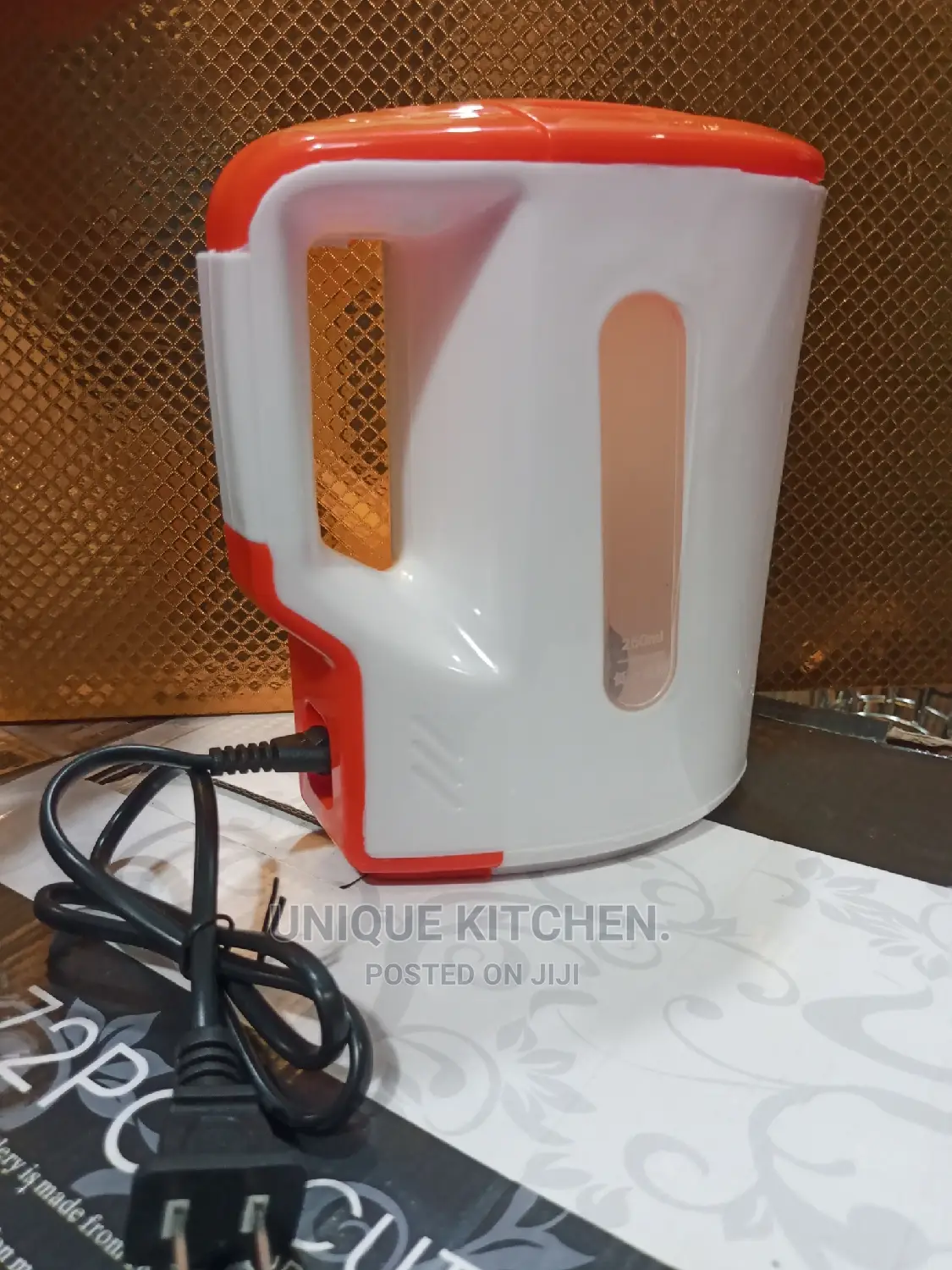 Plastic Electric Kettle/Jug