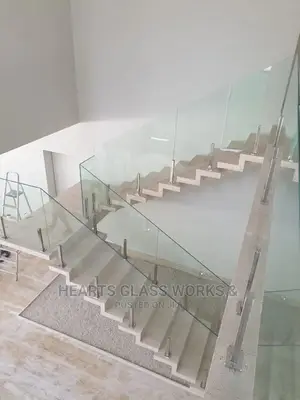10mm Plain Glass Stairs Railings System 