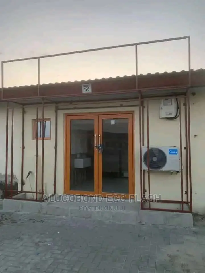 Aluminium Composite Panel Installation