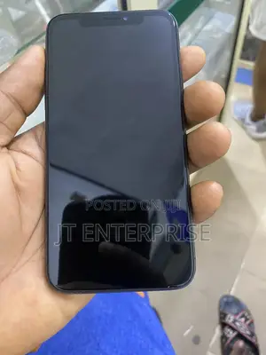 Apple iPhone X 64 GB Black