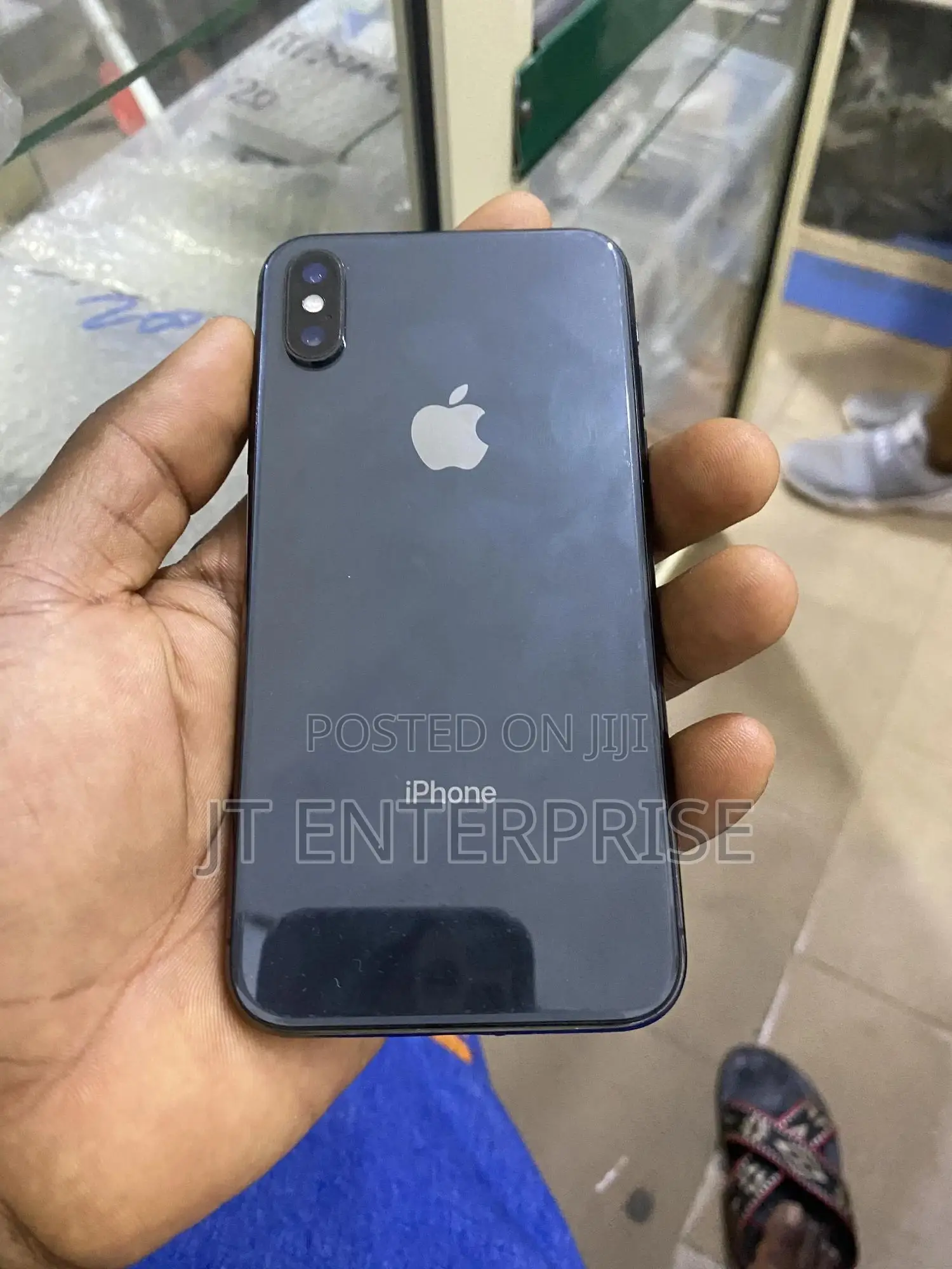 Apple iPhone X 64 GB Black