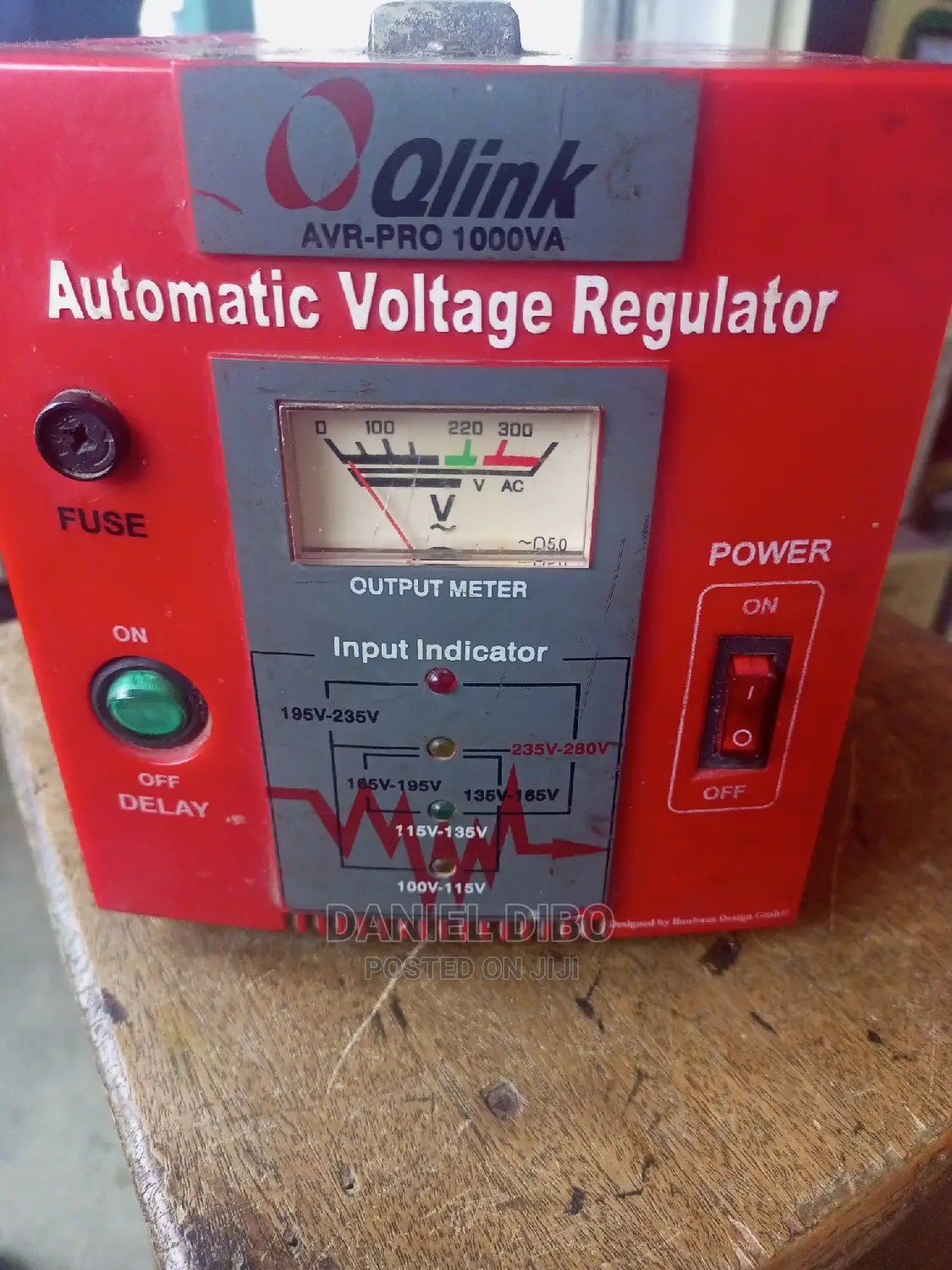 Qlink 1000VA Automatic Voltage Regulator Stabilizer.