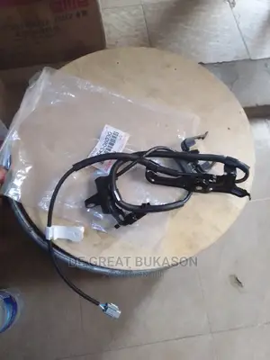 Front Speed Sensor Camry 2.7 2007-2010