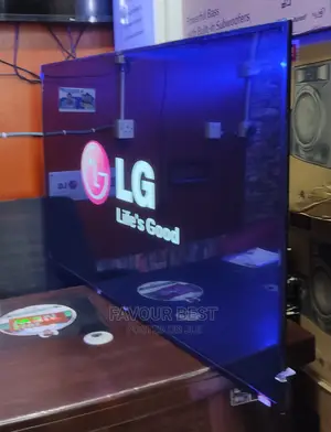 2025 New Lg 65" Uhd Smart Netflix Youtube App + Mount