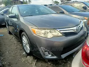 Toyota Camry 2013 Gray
