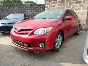 Toyota Corolla 2013 Red