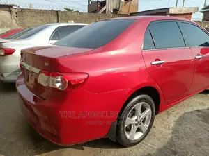 Toyota Corolla 2013 Red