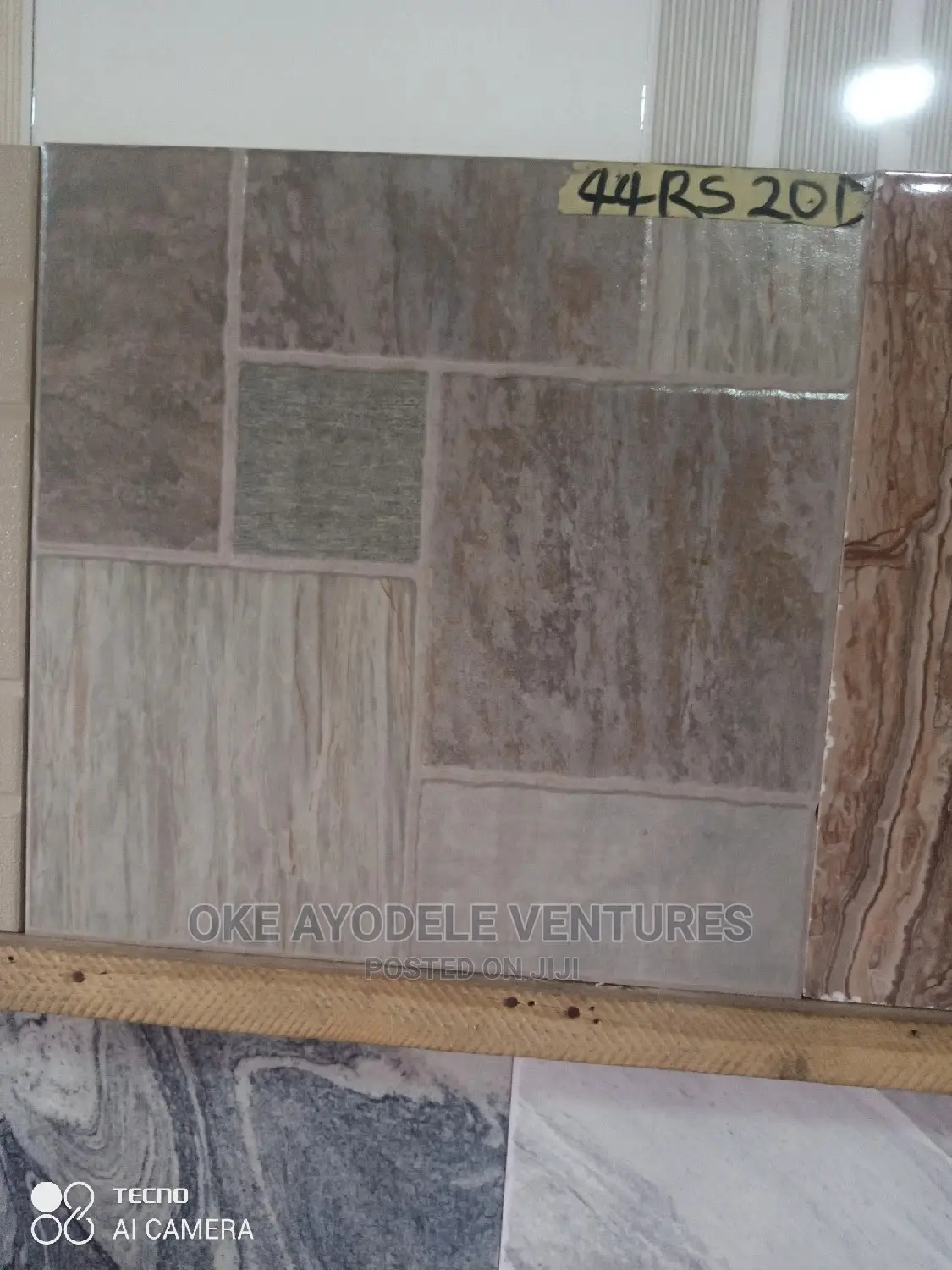 Virony Rustic 40/40 Tiles