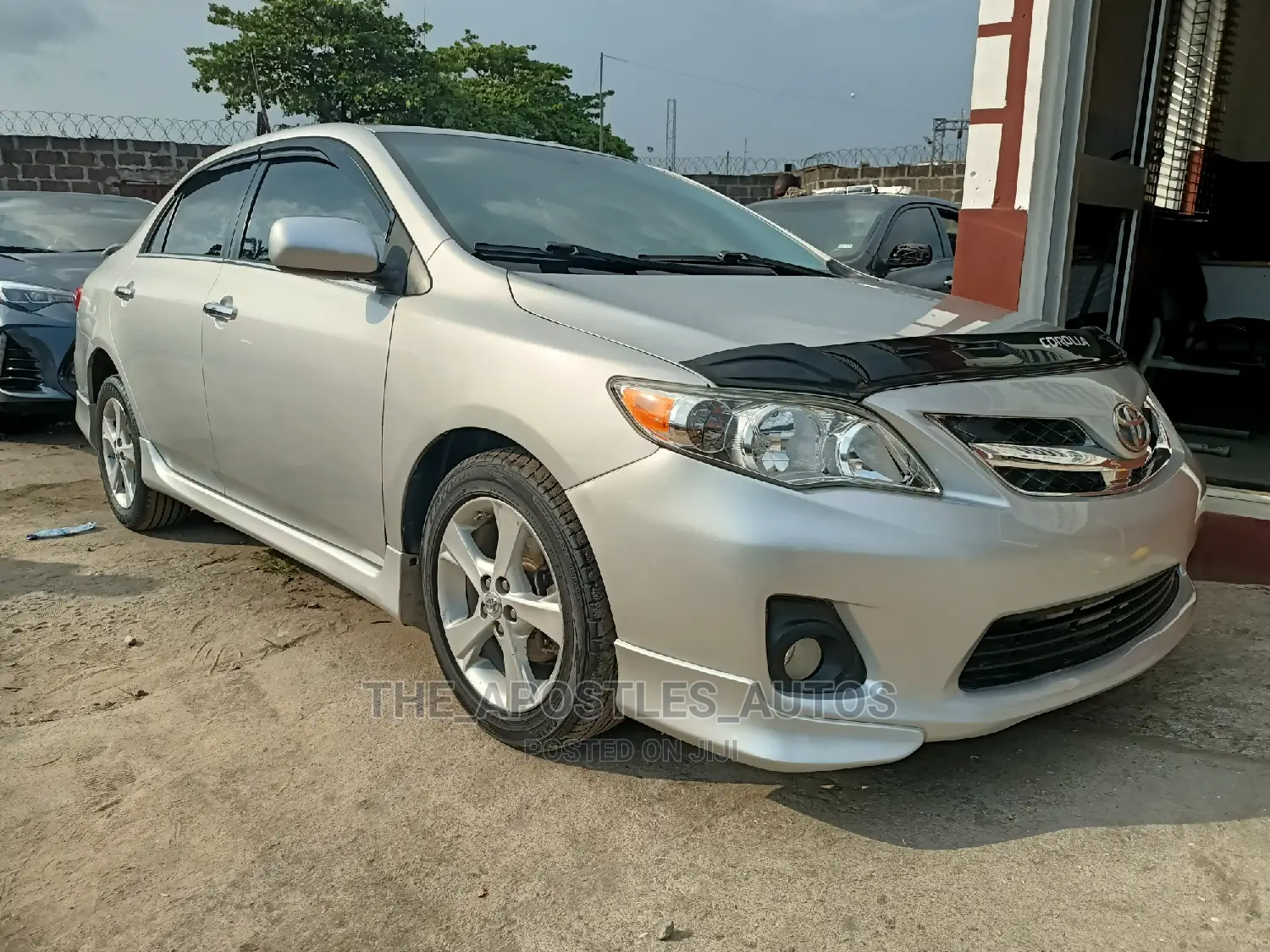 Toyota Corolla 2012 Silver