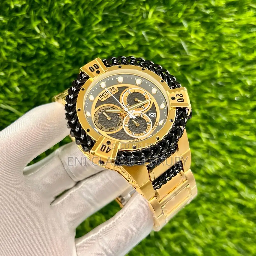 Invicta Luxury Men's Wristwatch