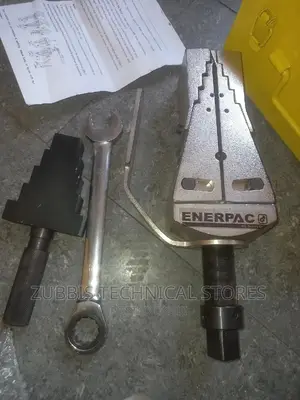 Flange Spreader