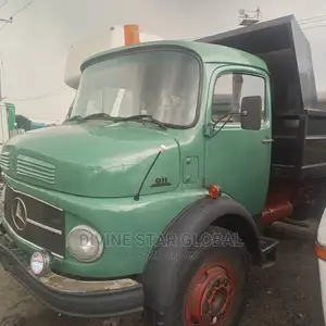 Mercedes-Benz 1997 Green