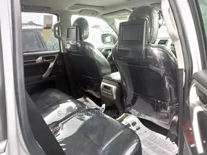 Lexus GX 460 2012 Silver