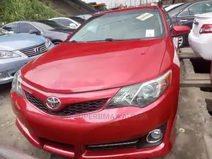 Toyota Camry 2013 Red