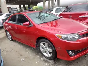 Toyota Camry 2013 Red