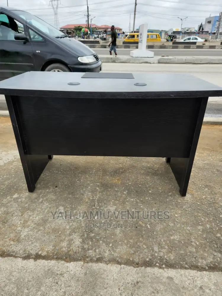 Mini Executive Table