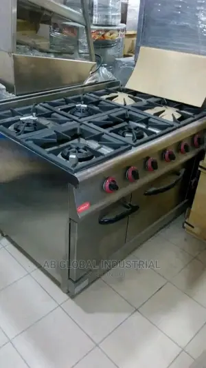 Six (6)Burner Cooker With Oven