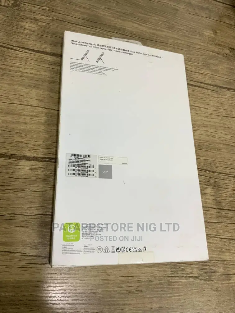 Samsung Galaxy Tab S7+ S8+ Book Cover
